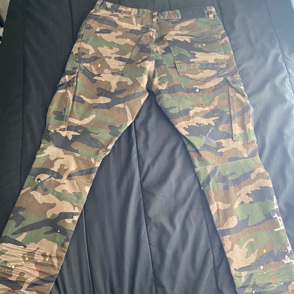 Camo jeans! - Picture 4 of 4